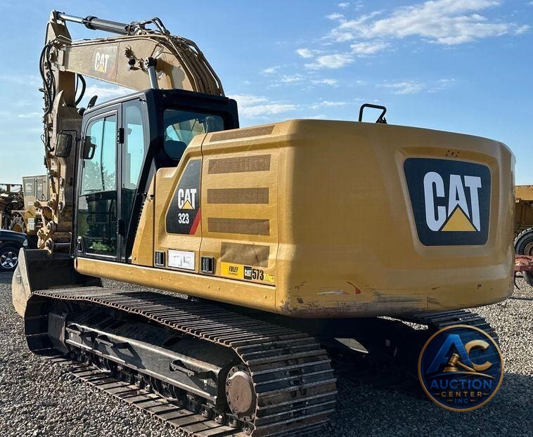 2018 Caterpillar  323 excavator