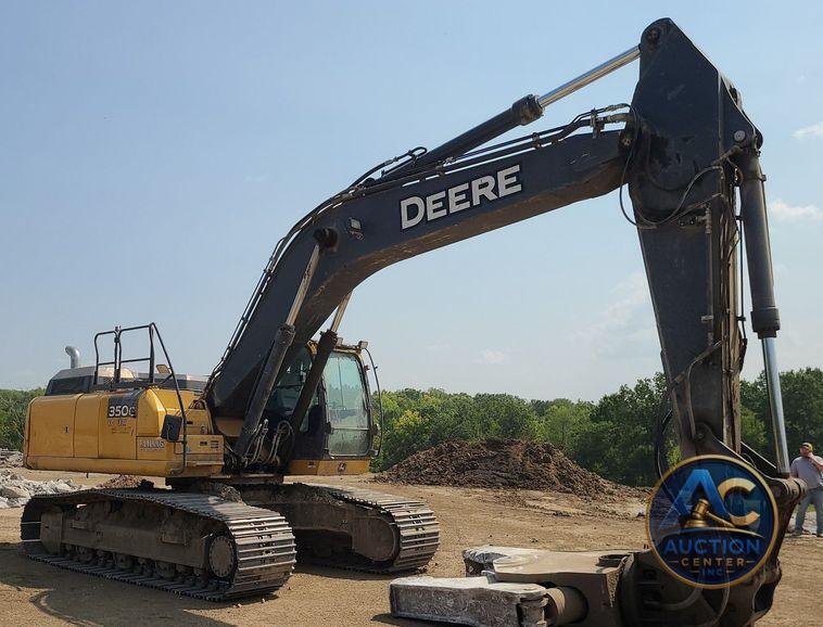 2015 John Deere 350G LC  excavator