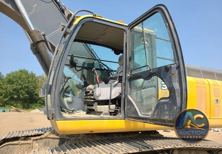 2015 John Deere 350G LC  excavator