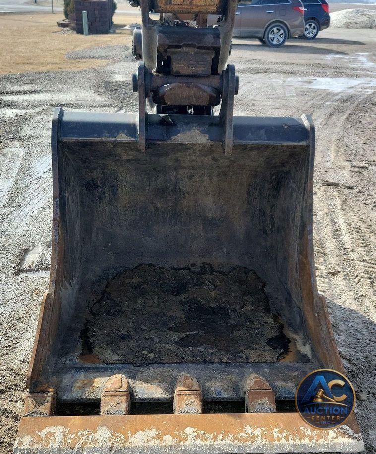 2016 Case CX160D  excavator