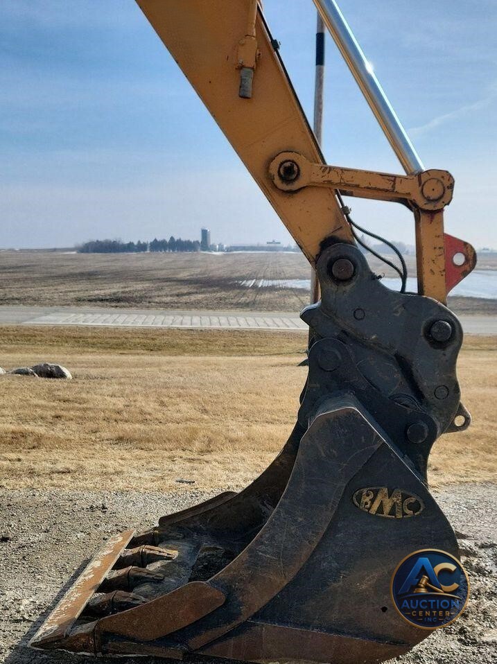 2016 Case CX160D  excavator