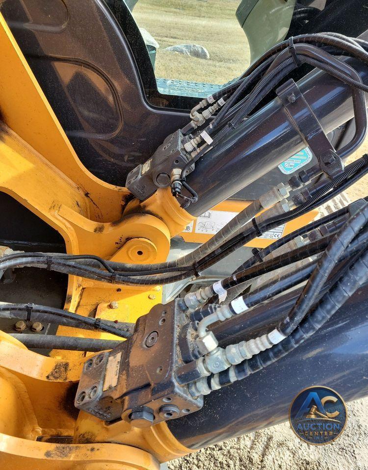 2016 Case CX160D  excavator
