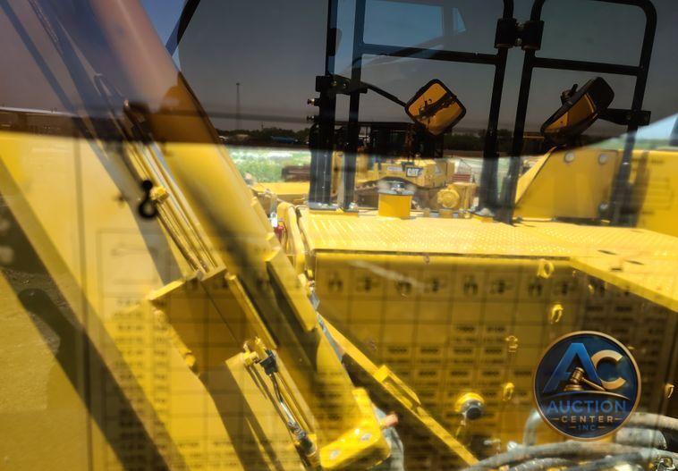 2018 Caterpillar 330FL  excavator