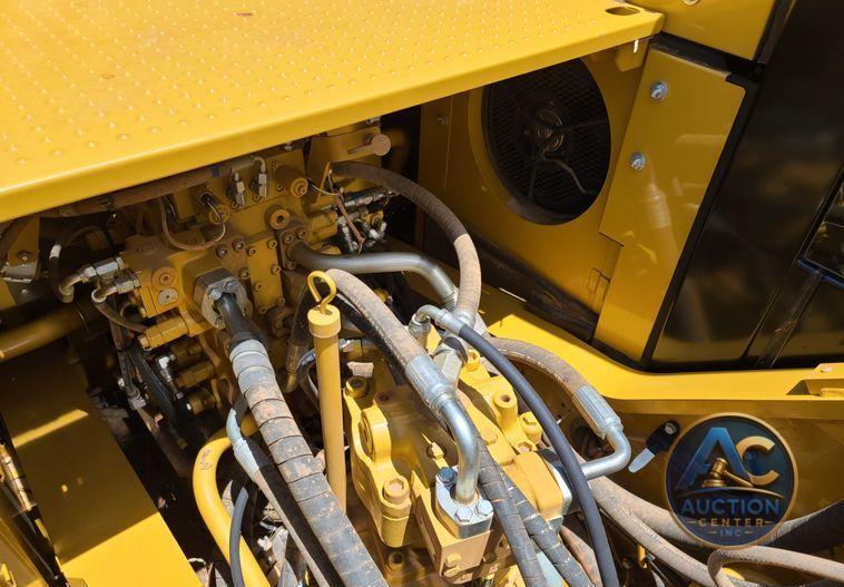 2018 Caterpillar 330FL  excavator