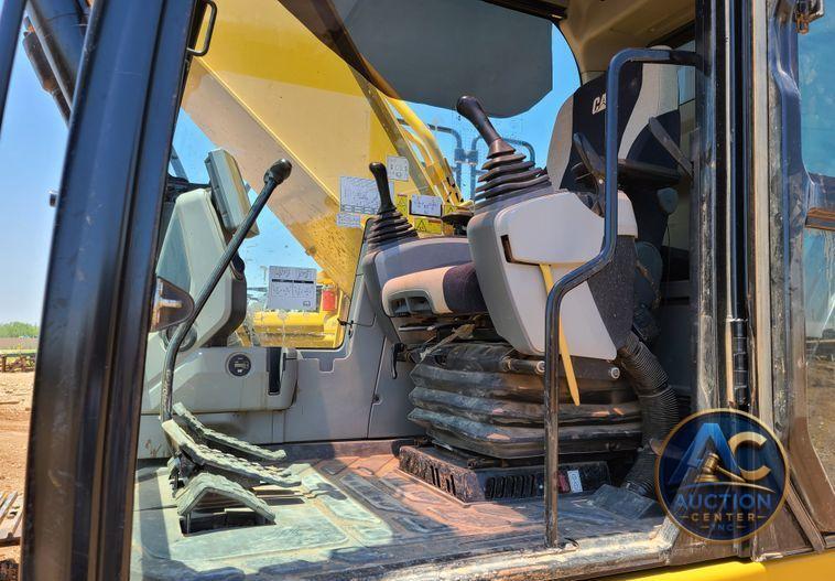 2018 Caterpillar 330FL  excavator