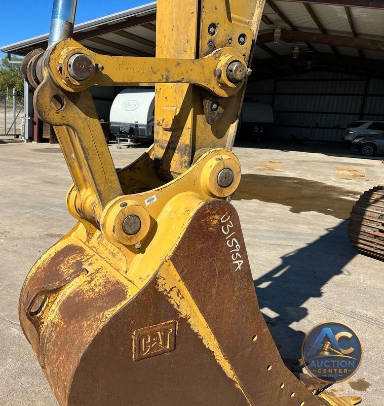 2018 Caterpillar 323  excavator