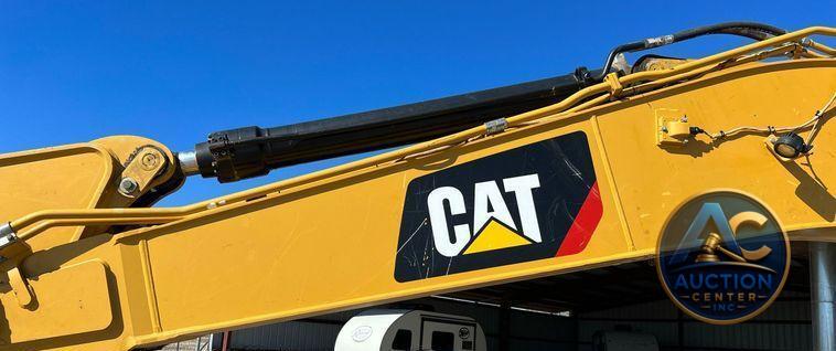 2018 Caterpillar 323  excavator