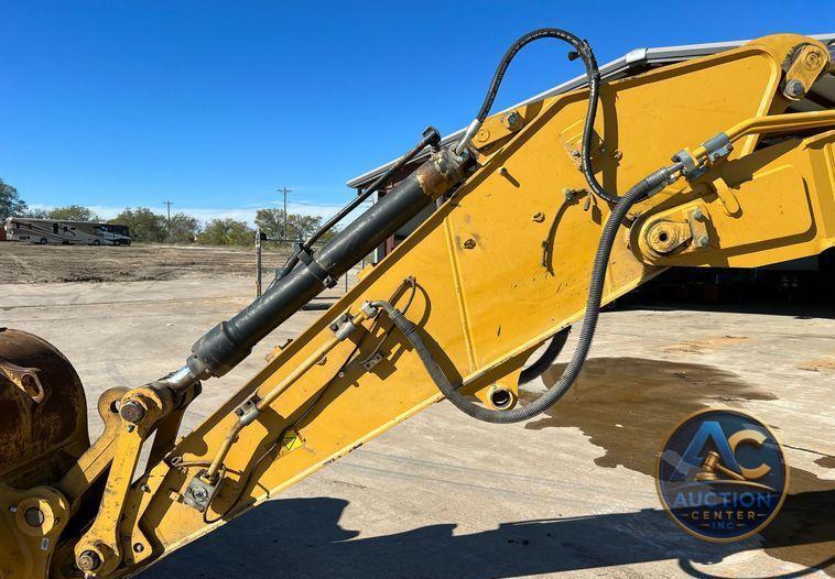 2018 Caterpillar 323  excavator