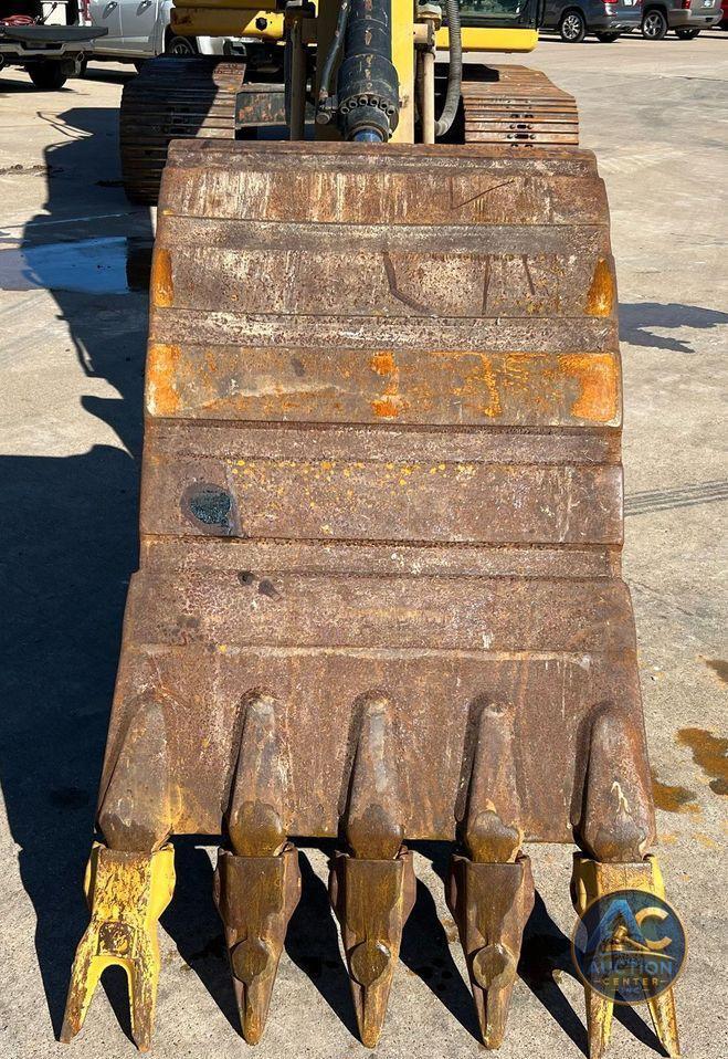 2018 Caterpillar 323  excavator