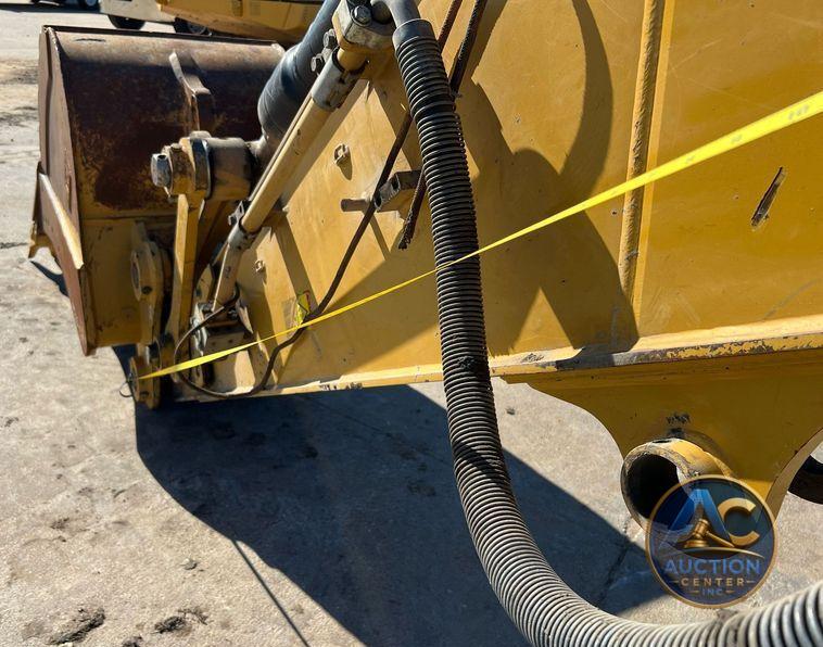 2018 Caterpillar 323  excavator