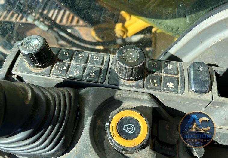 2018 Caterpillar 323  excavator