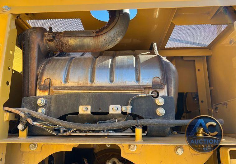 2018 Caterpillar 323  excavator