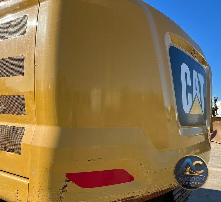 2018 Caterpillar 320  excavator