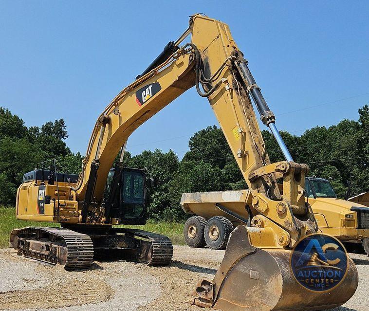 2018 Caterpillar  349FL excavator