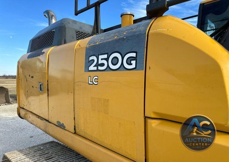 2015 John Deere 250G LC excavator