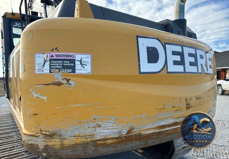 2015 John Deere 250G LC excavator