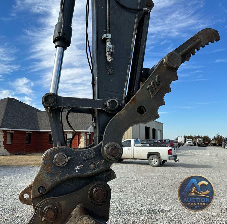 2015 John Deere 250G LC excavator