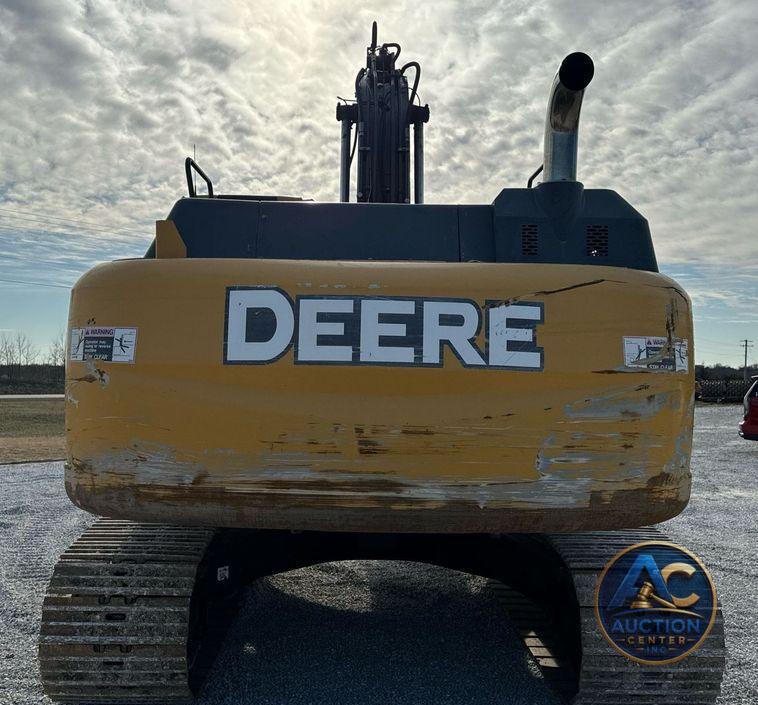 2015 John Deere 250G LC excavator