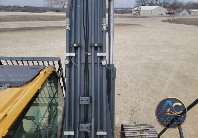 2018 John Deere 210G LC excavator