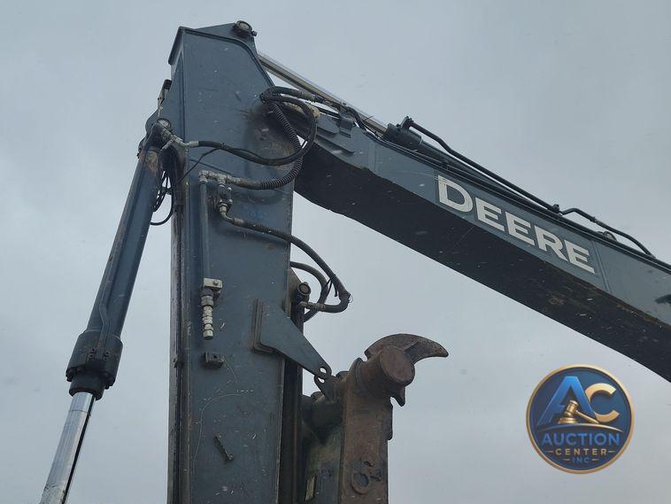2018 John Deere 210G LC excavator