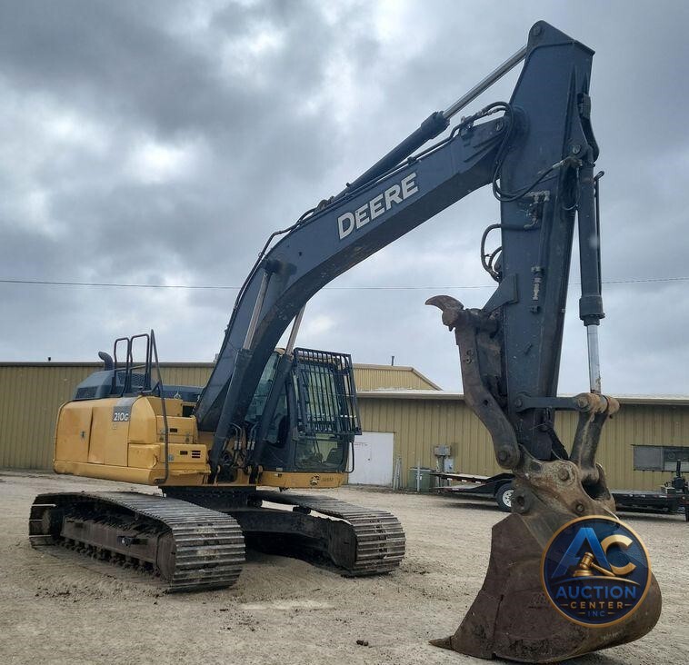2018 John Deere 210G LC excavator