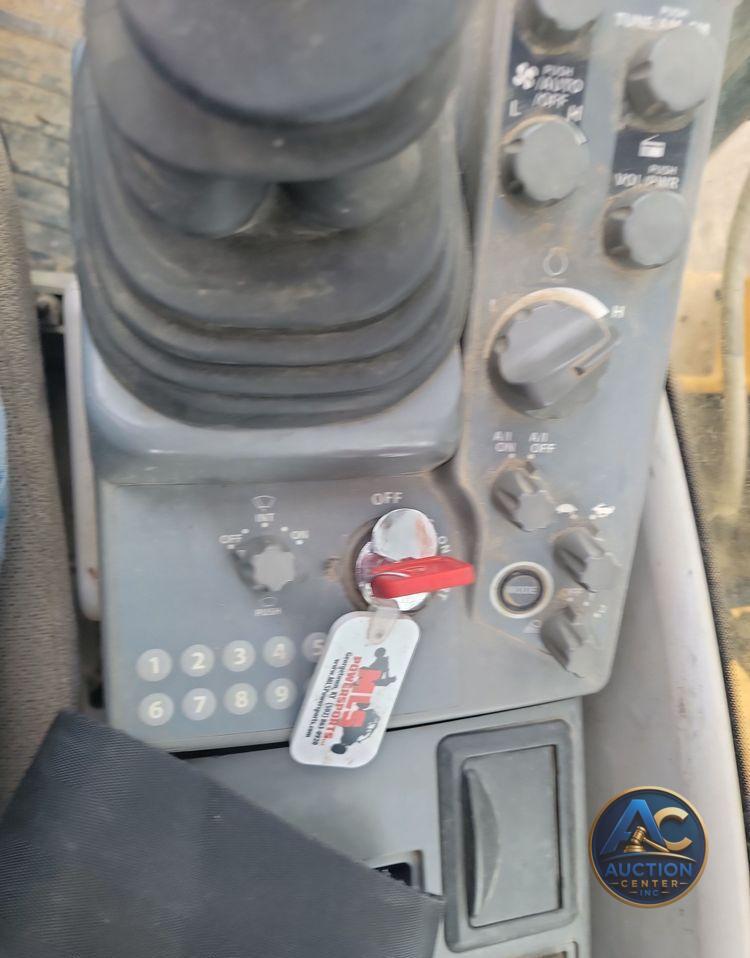2018 John Deere 210G LC excavator
