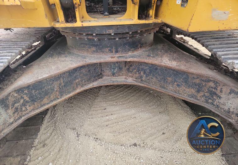2018 John Deere 210G LC excavator