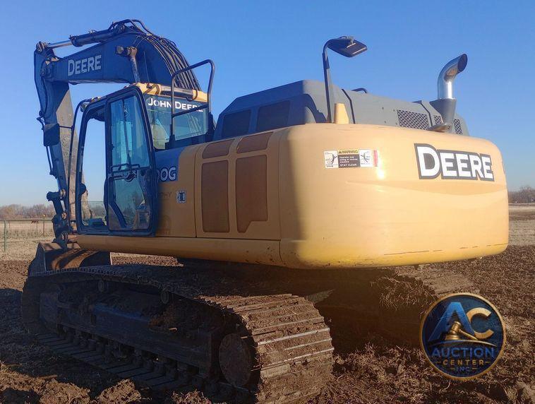 2016 John Deere 300G excavator