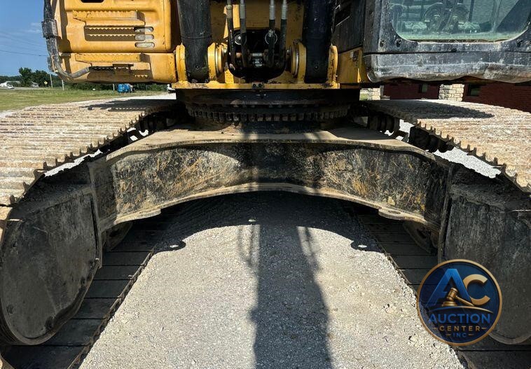 2017 Caterpillar  349FL excavator