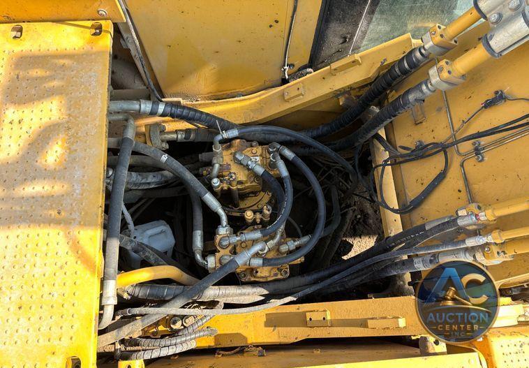 2017 Caterpillar  349FL excavator