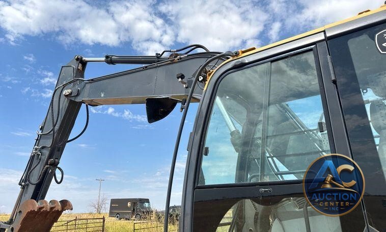 2019 John Deere 160G excavator