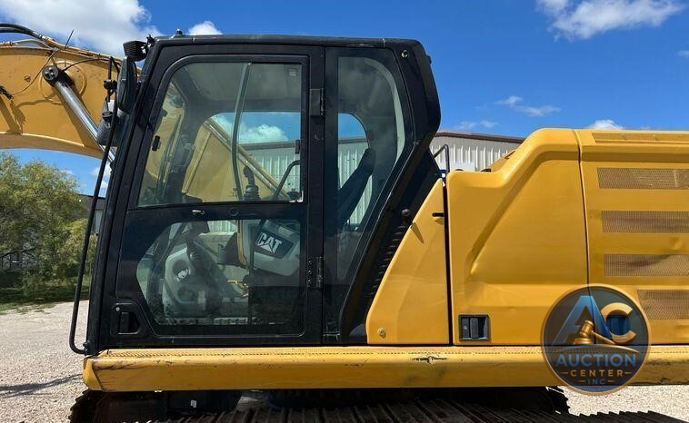 2019 Caterpillar 320 excavator