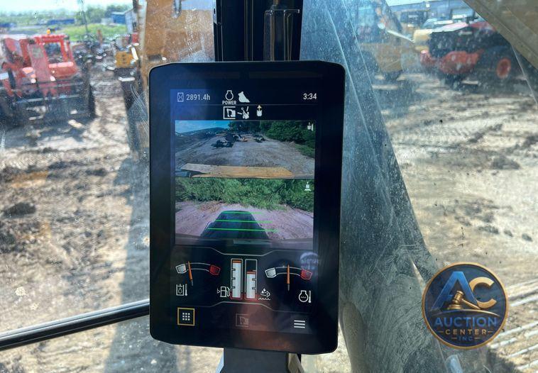 2019 Caterpillar 320 excavator