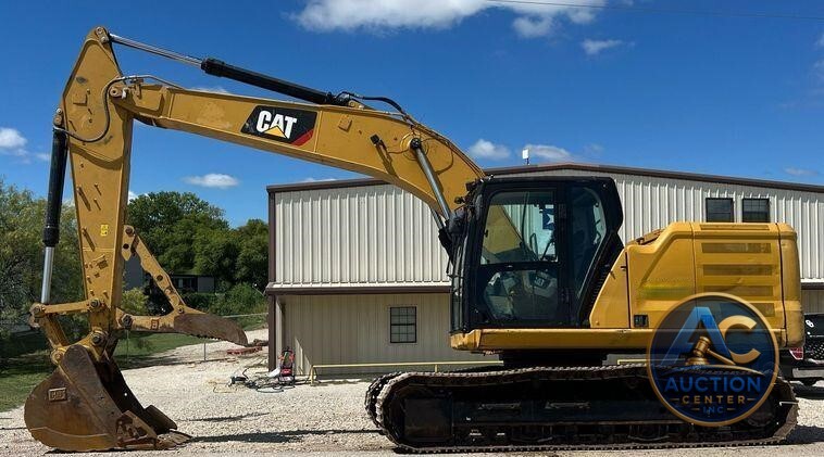 2019 Caterpillar 320 excavator