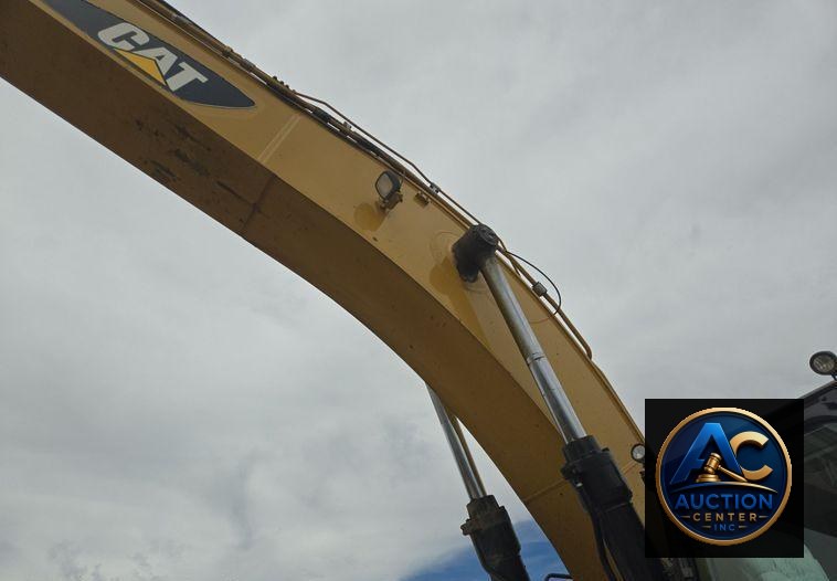 2015 Caterpillar 349FL excavator