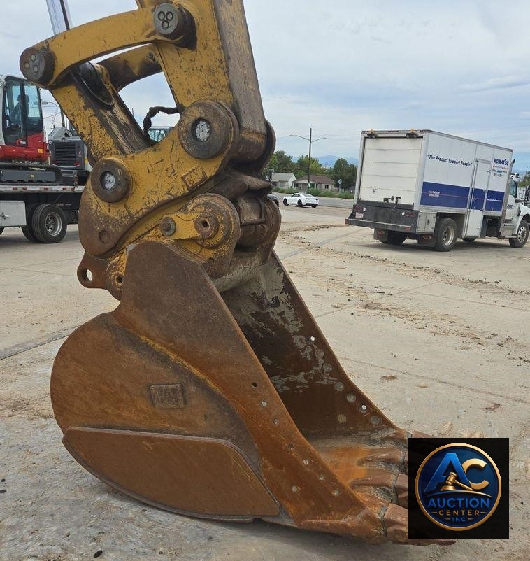 2015 Caterpillar 349FL excavator