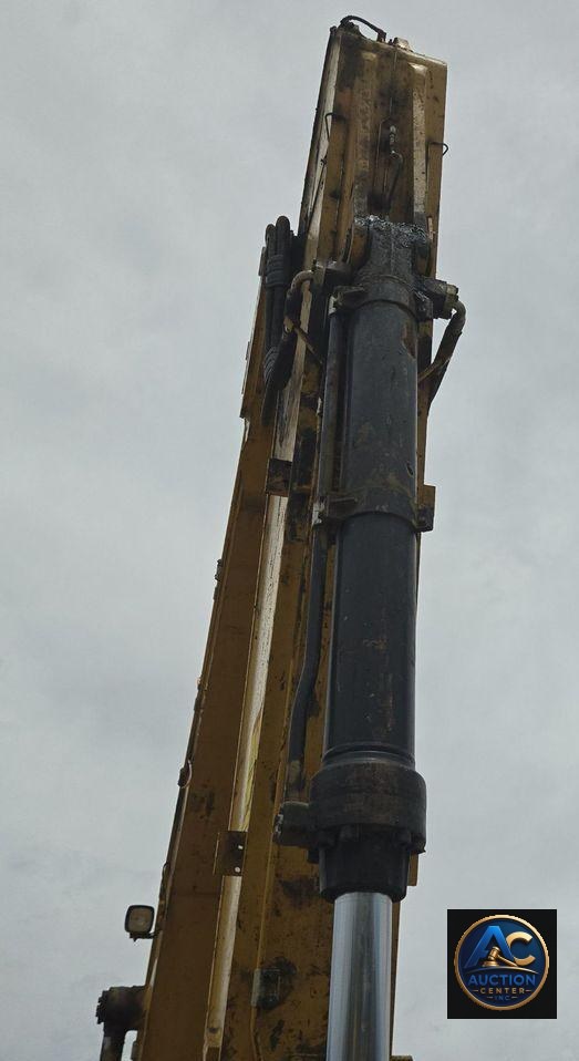 2015 Caterpillar 349FL excavator