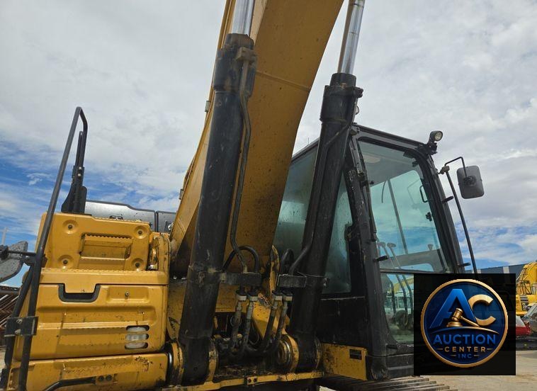 2015 Caterpillar 349FL excavator