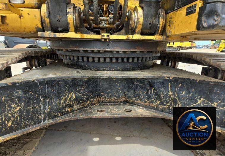 2015 Caterpillar 349FL excavator