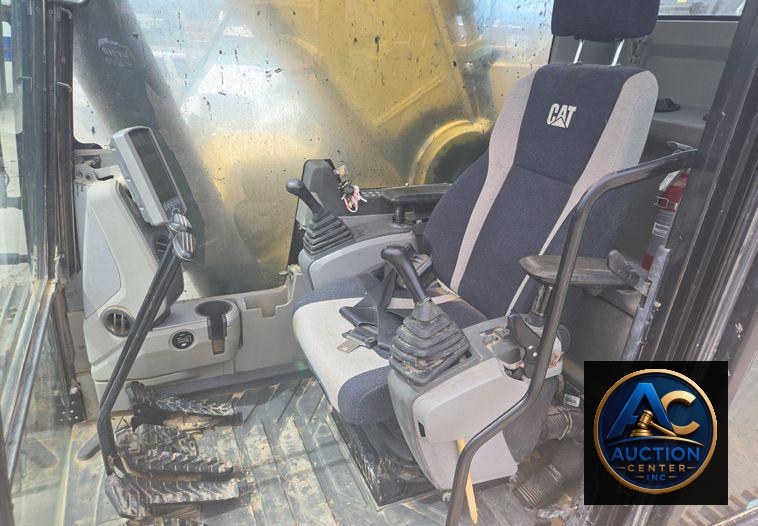 2015 Caterpillar 349FL excavator