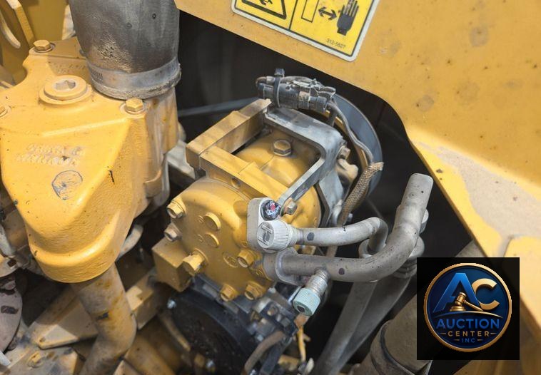 2015 Caterpillar 349FL excavator