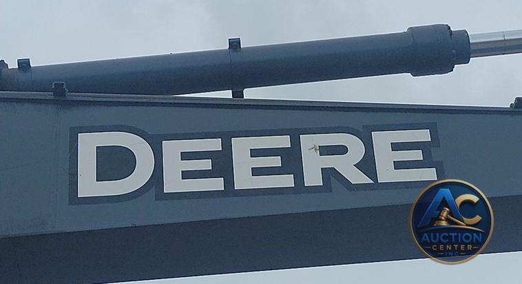 2016 John Deere 300G LC excavator