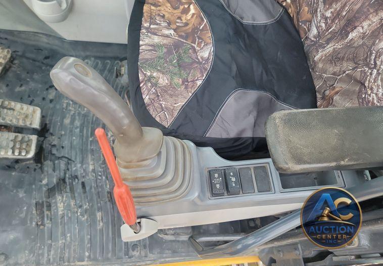 2016 John Deere 300G LC excavator