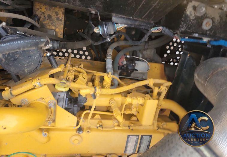 2016 John Deere 300G LC excavator