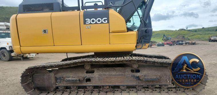 2016 John Deere 300G LC excavator