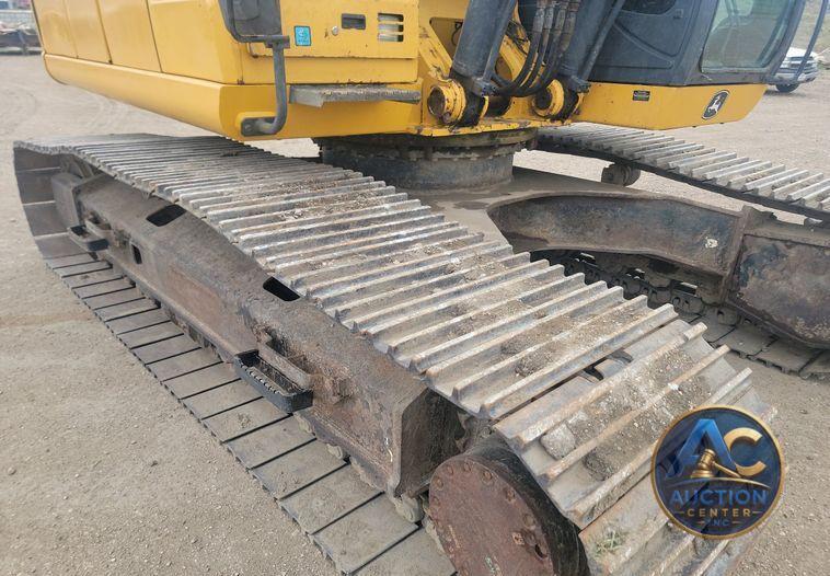 2016 John Deere 300G LC excavator
