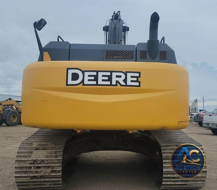 2016 John Deere 300G LC excavator