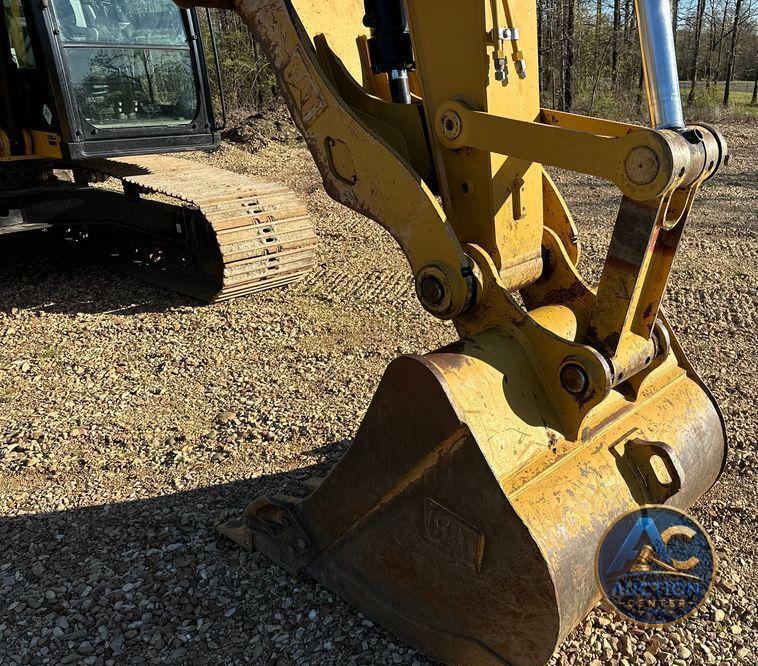 2019 Caterpillar  313FL excavator