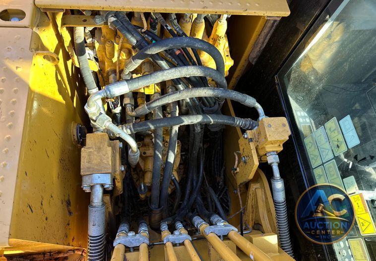 2019 Caterpillar  313FL excavator
