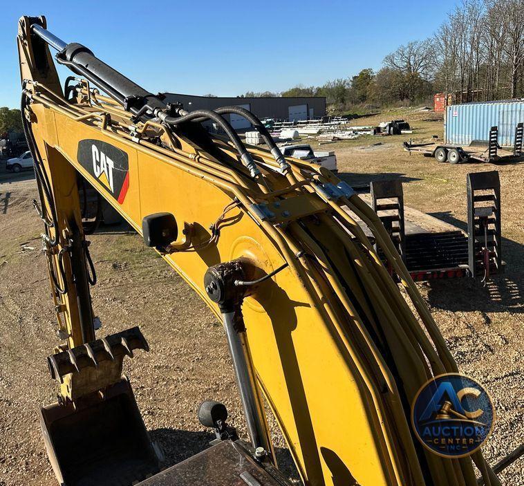 2019 Caterpillar  313FL excavator